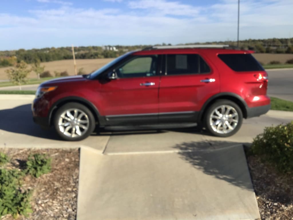 Used 2014 Ford Explorer XLT SUV