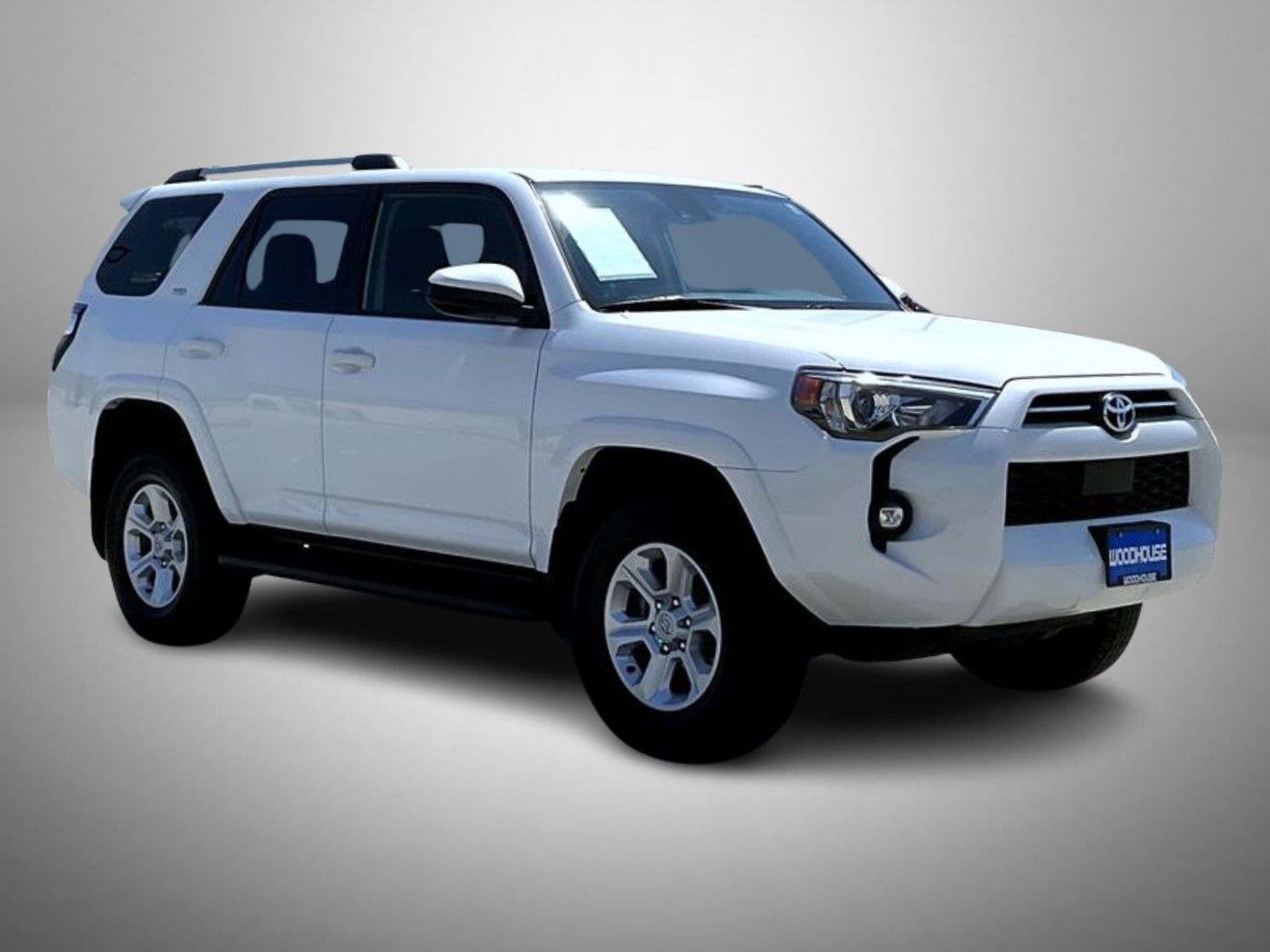 2024 Toyota 4Runner SR5 photo 3