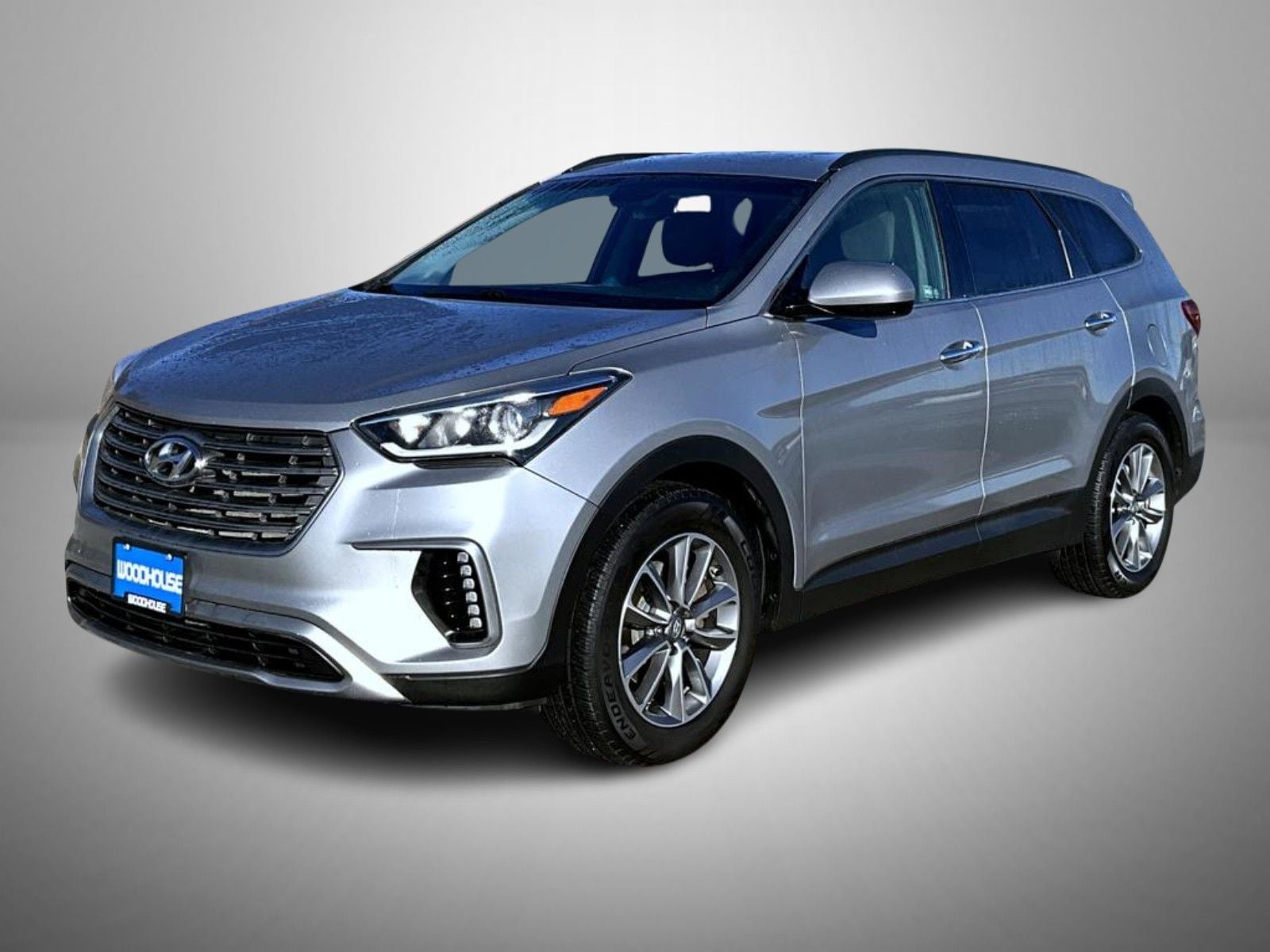2017 Hyundai Santa Fe SE's photo