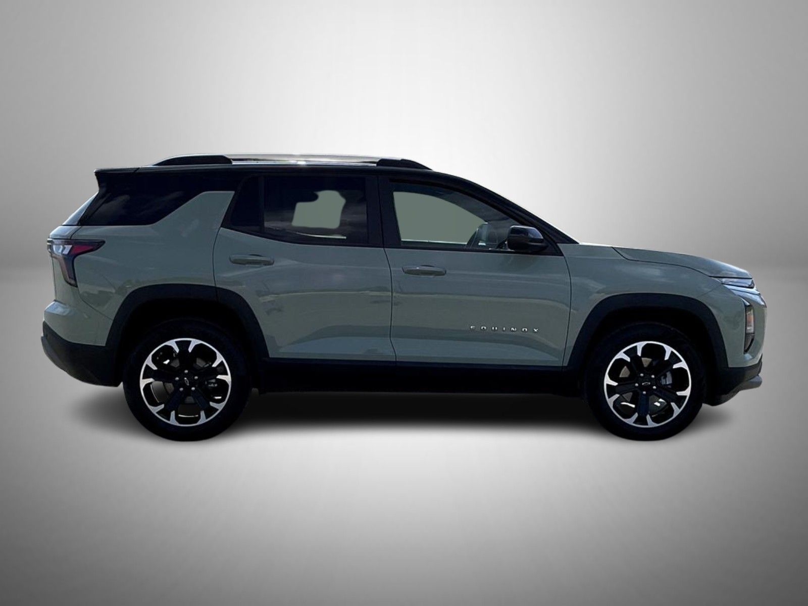 2025 Chevrolet Equinox LT photo 4