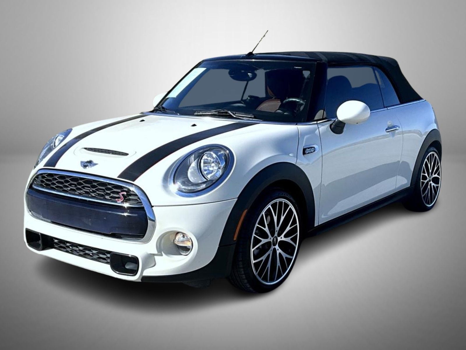 2016 MINI Cooper S's photo