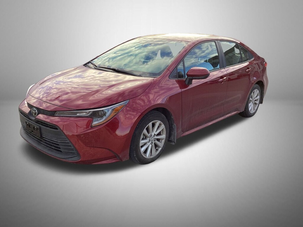 Used 2025 Toyota Corolla LE Sedan