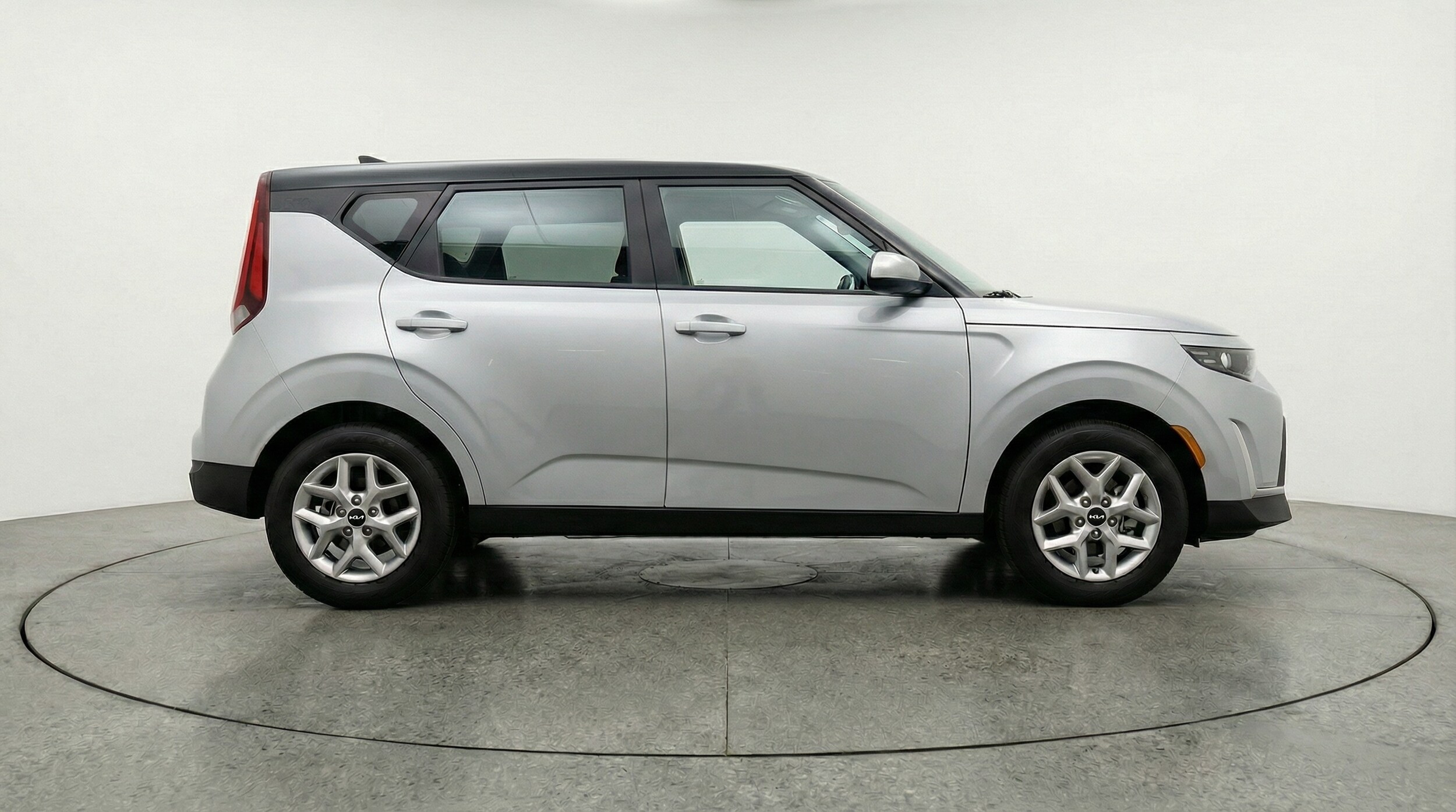 Thumbnail: 2025 Kia Soul - 8