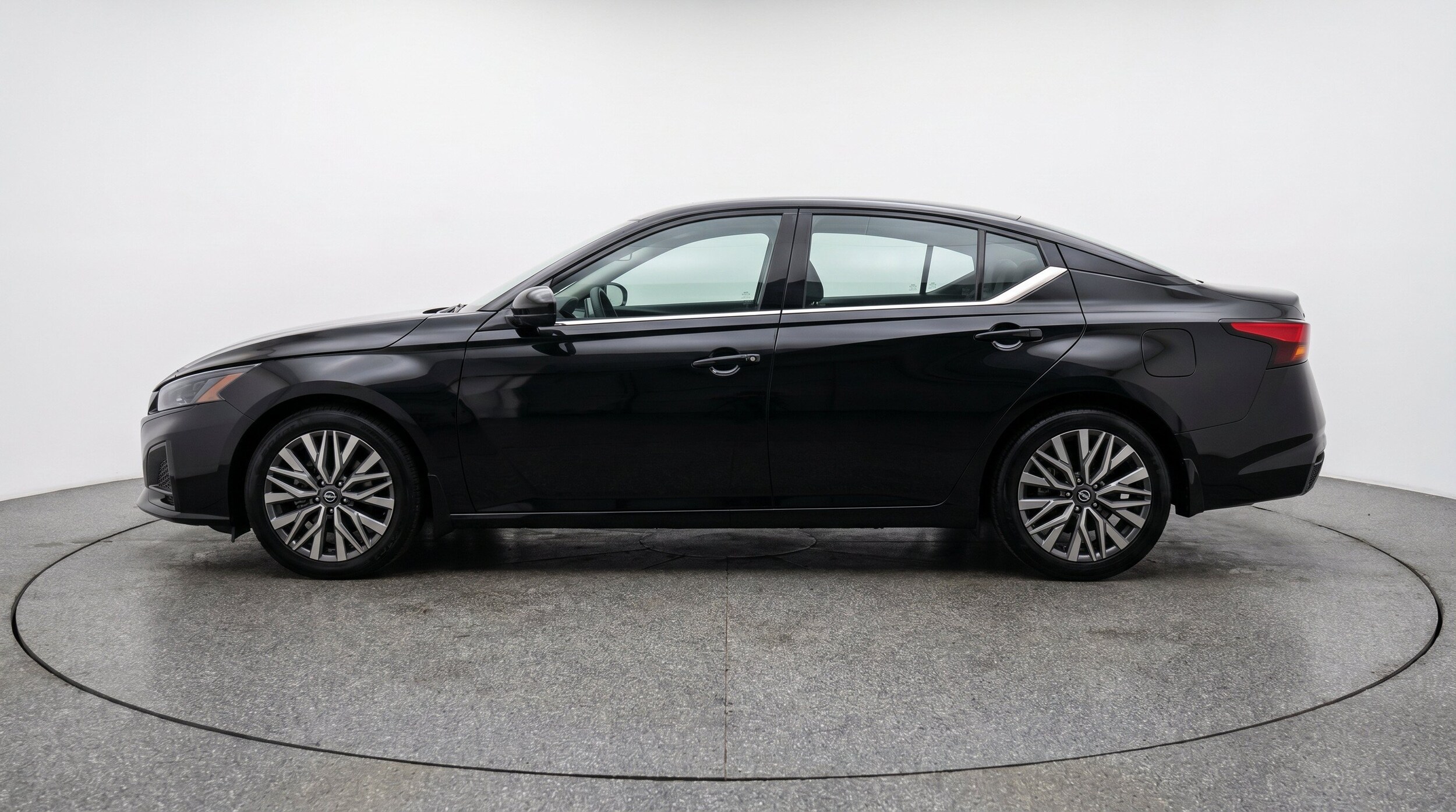 Thumbnail: 2026 Nissan Altima - 5