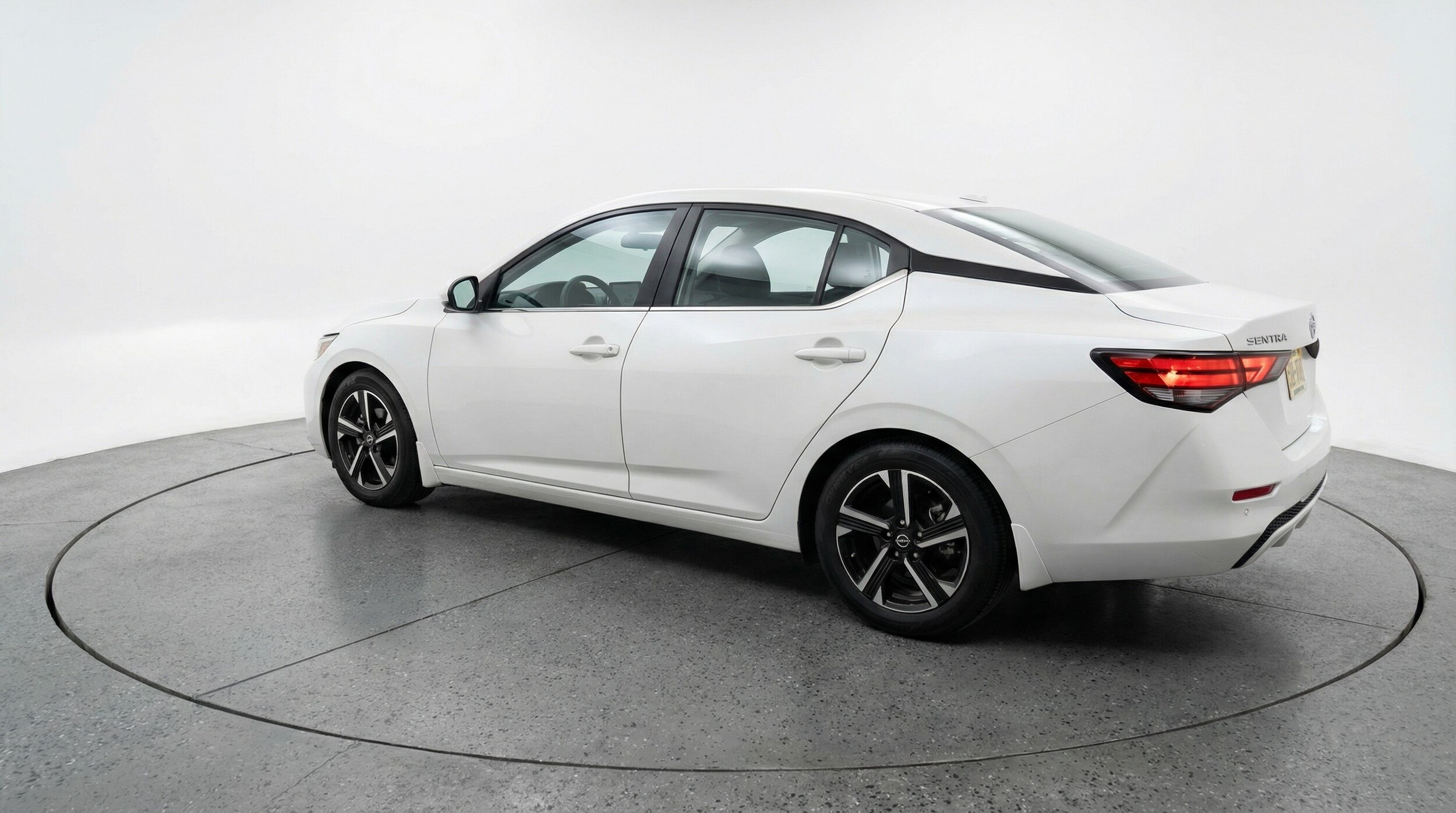 Thumbnail: 2025 Nissan Sentra - 5