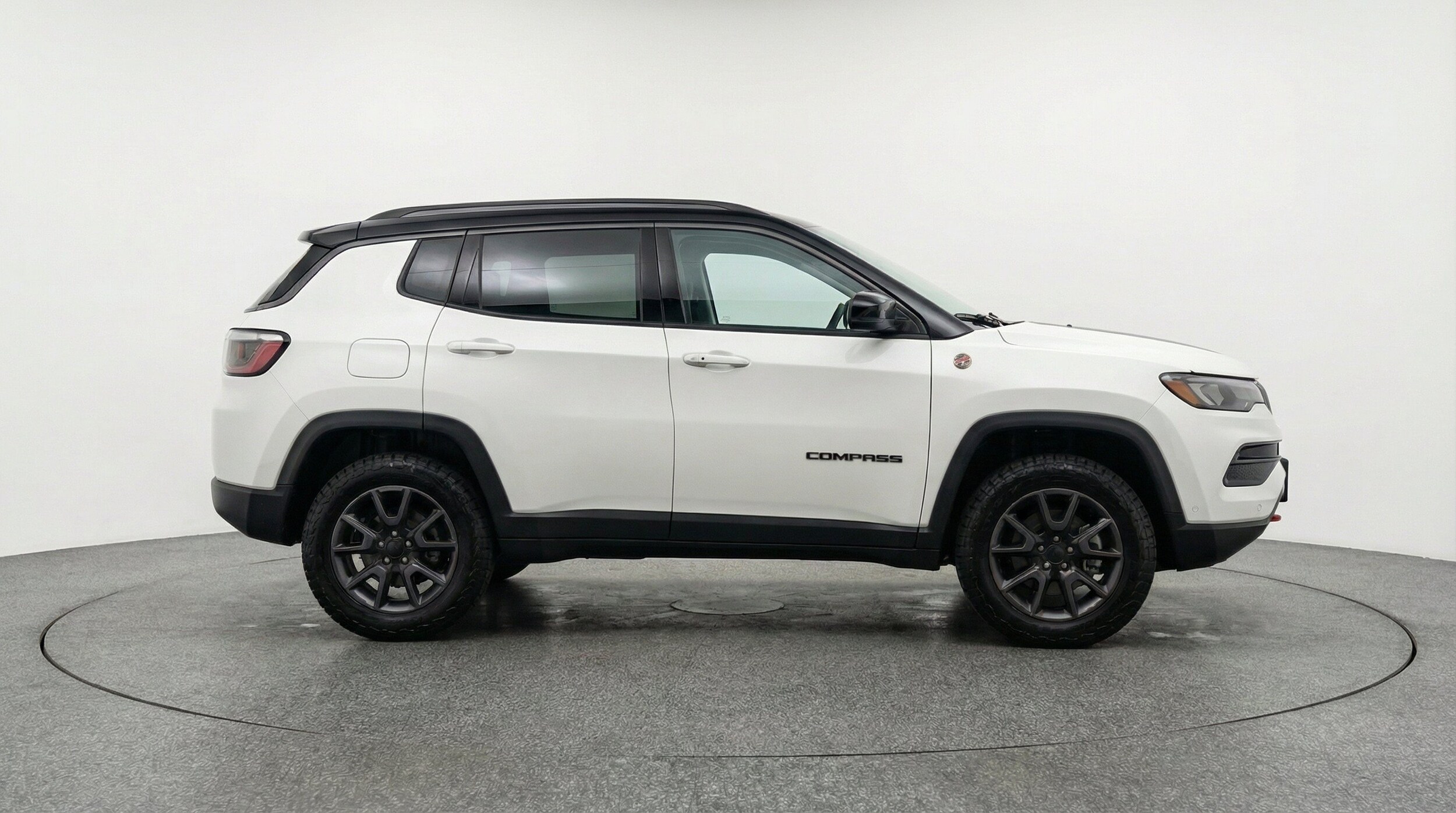 Thumbnail: 2025 Jeep Compass - 11