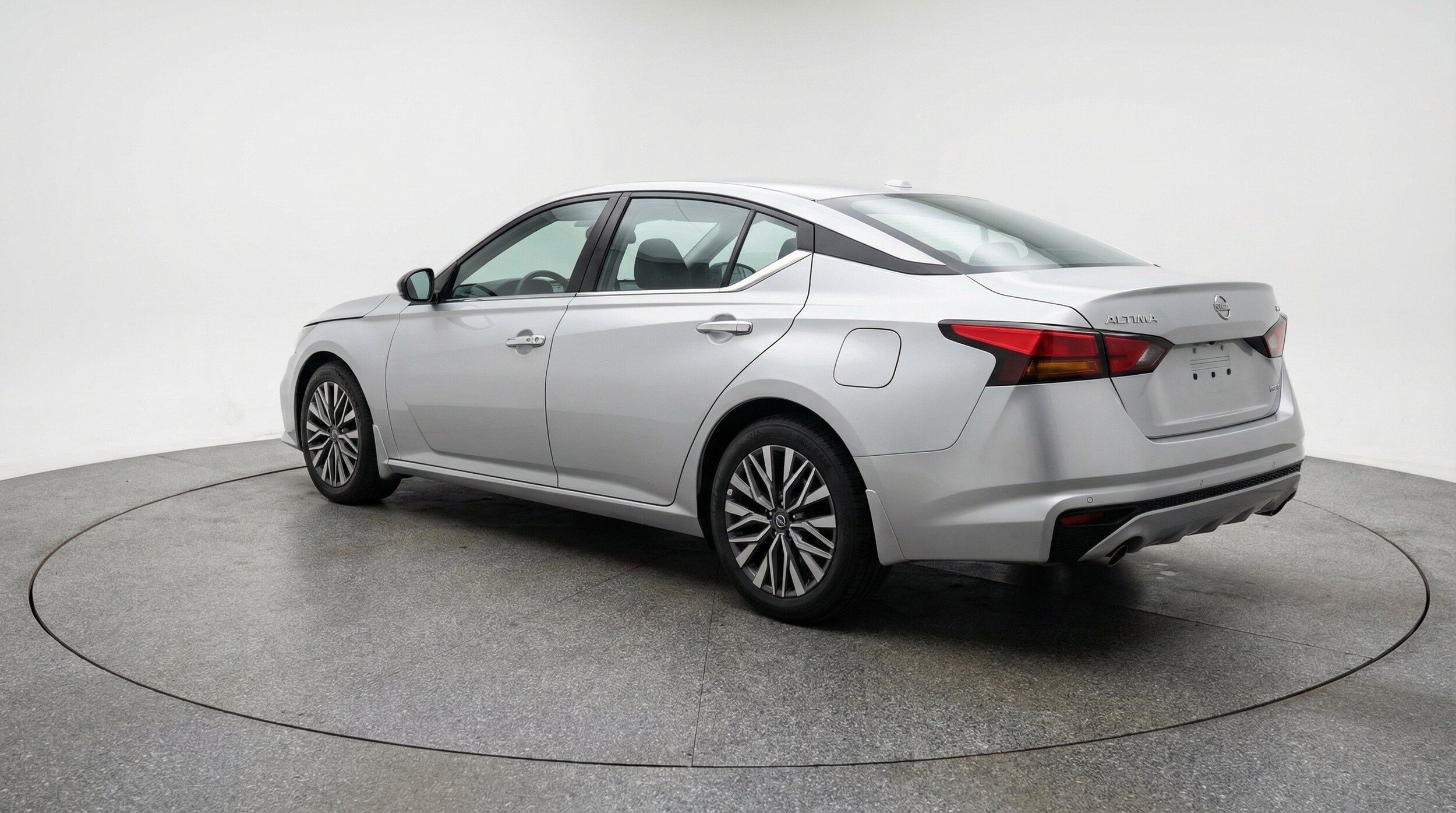 Thumbnail: 2025 Nissan Altima - 6