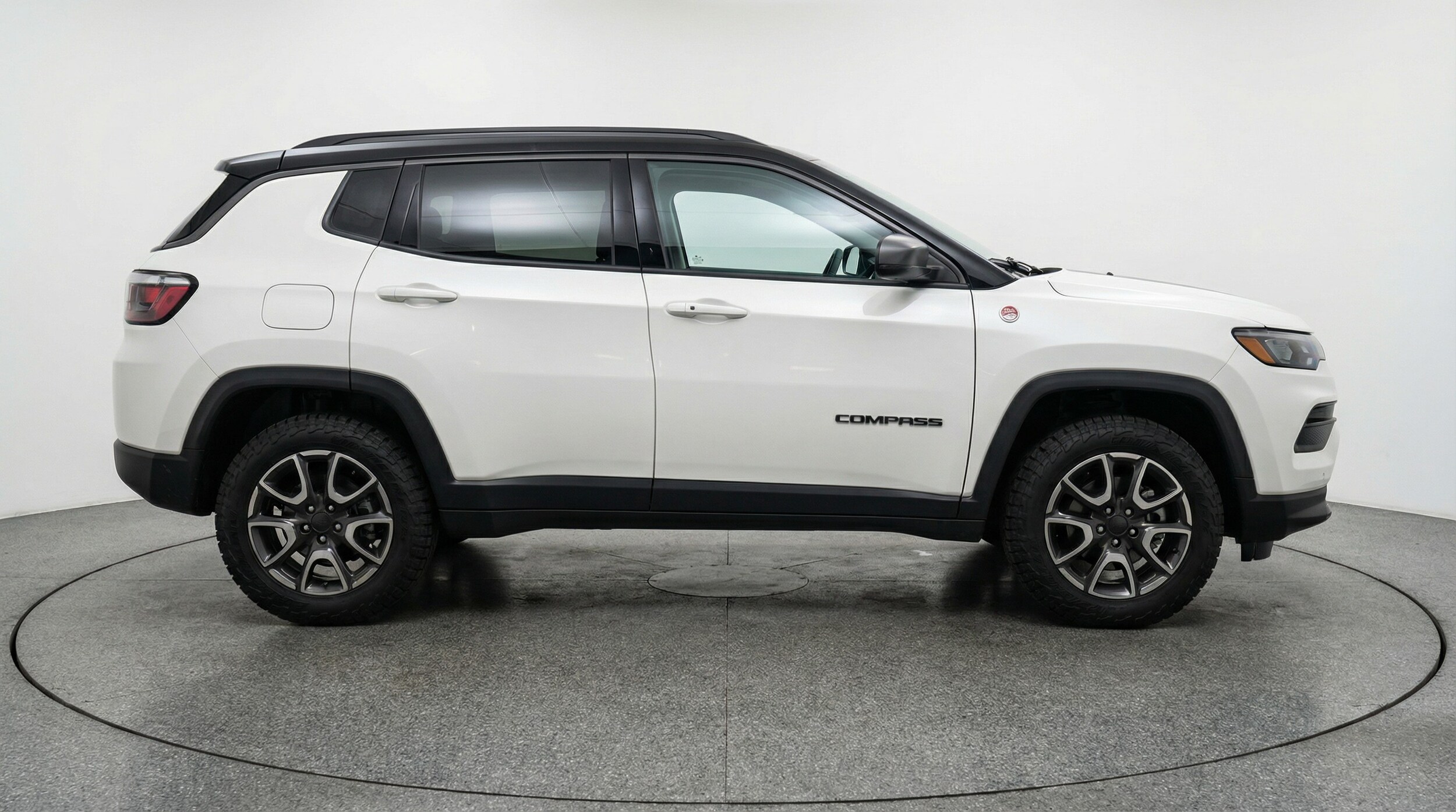 Thumbnail: 2025 Jeep Compass - 8