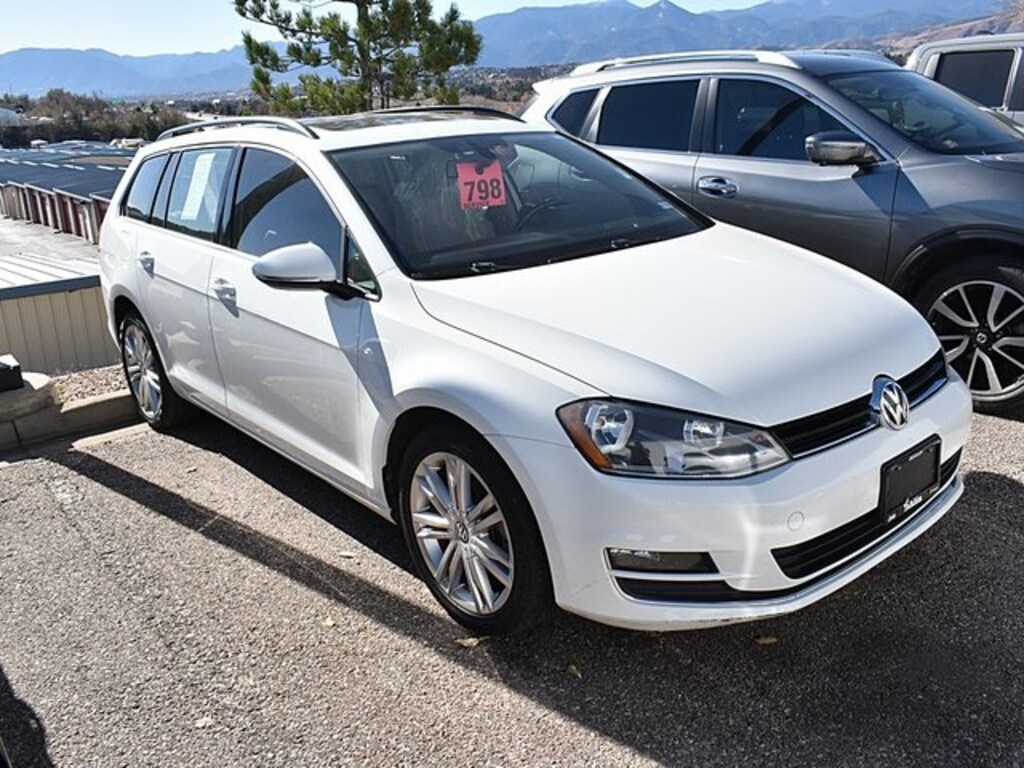 Used 2015 Volkswagen Golf SportWagen SE Wagon