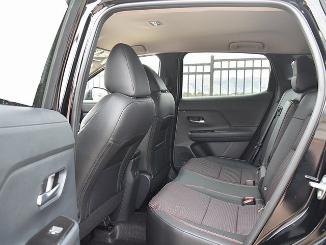 2026 Nissan KICKS SR AWD - Photo 10