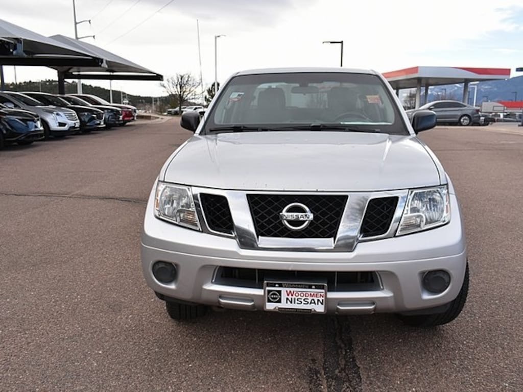 Used 2012 Nissan Frontier SV Truck Crew Cab