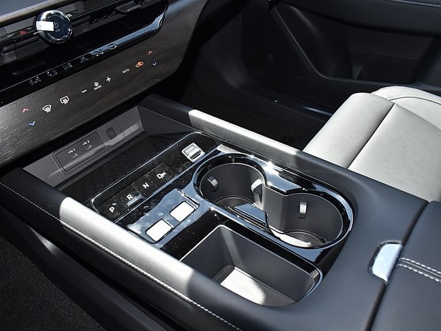 2025 Nissan Murano SV - Photo 12