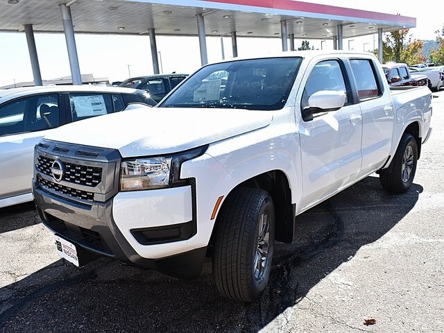 2025 Nissan Frontier SV photo 2