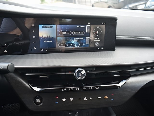 2025 Nissan Murano SV - Photo 11