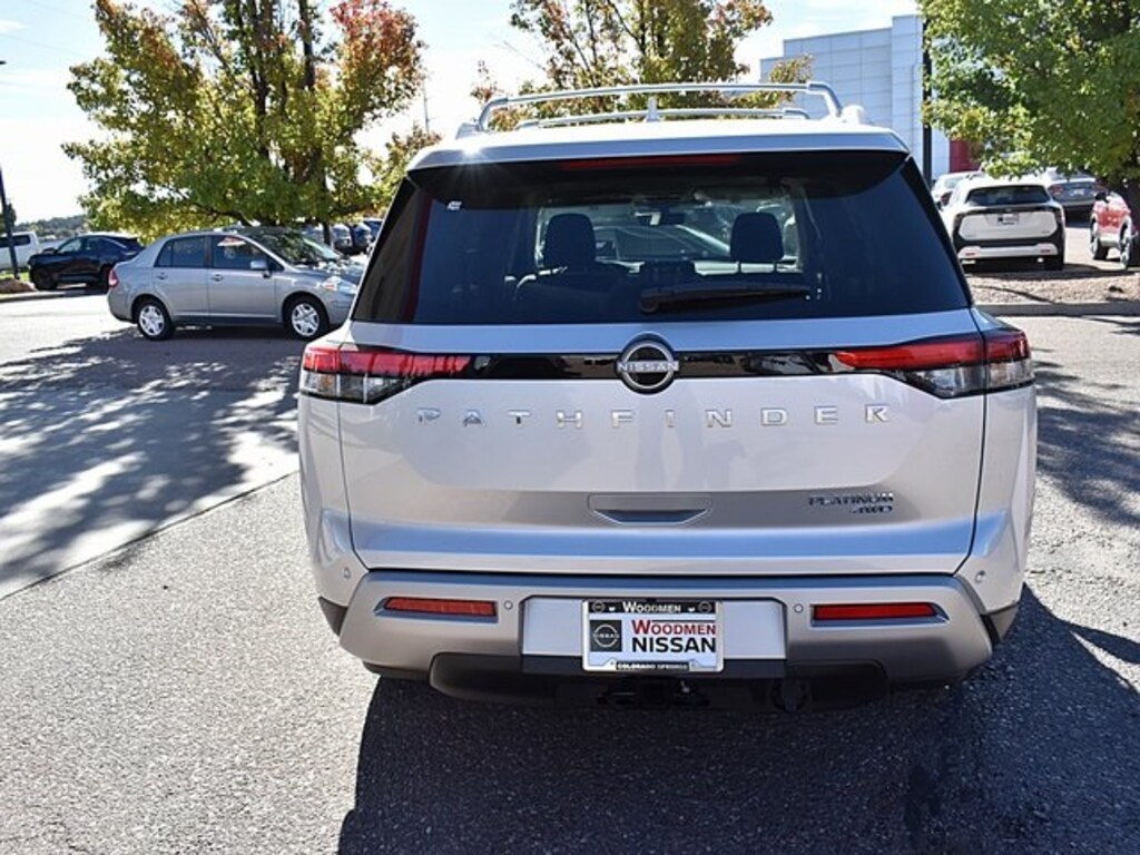 New 2025 Nissan Pathfinder Platinum SUV