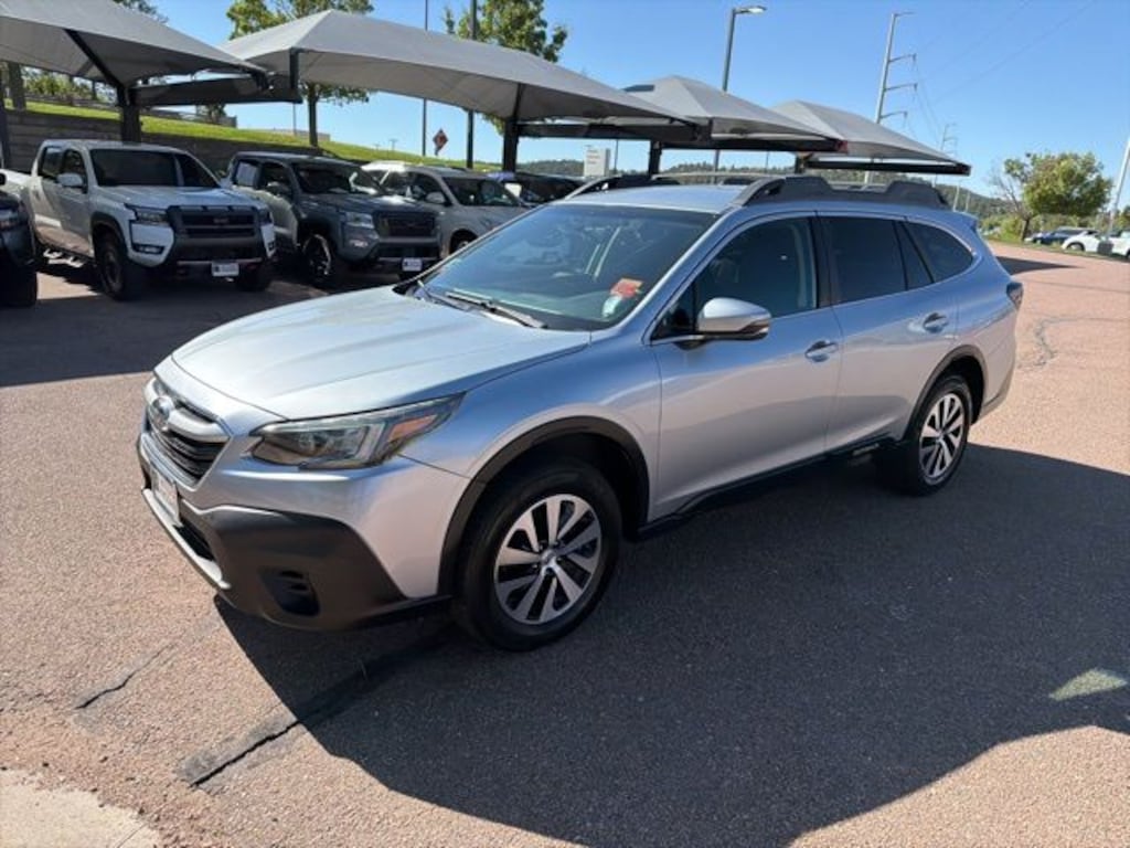 Used 2021 Subaru Outback Premium SUV
