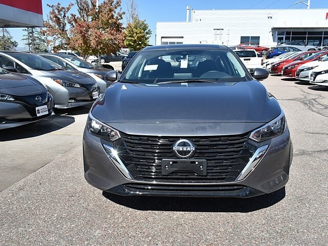 2025 Nissan Sentra SV photo 2