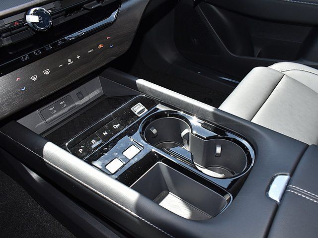 2025 Nissan Murano SV - Photo 13