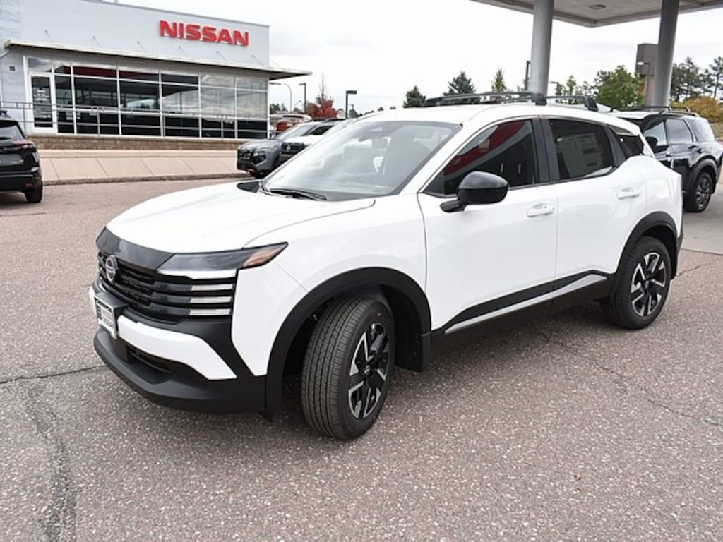 New 2026 Nissan Kicks SV SUV