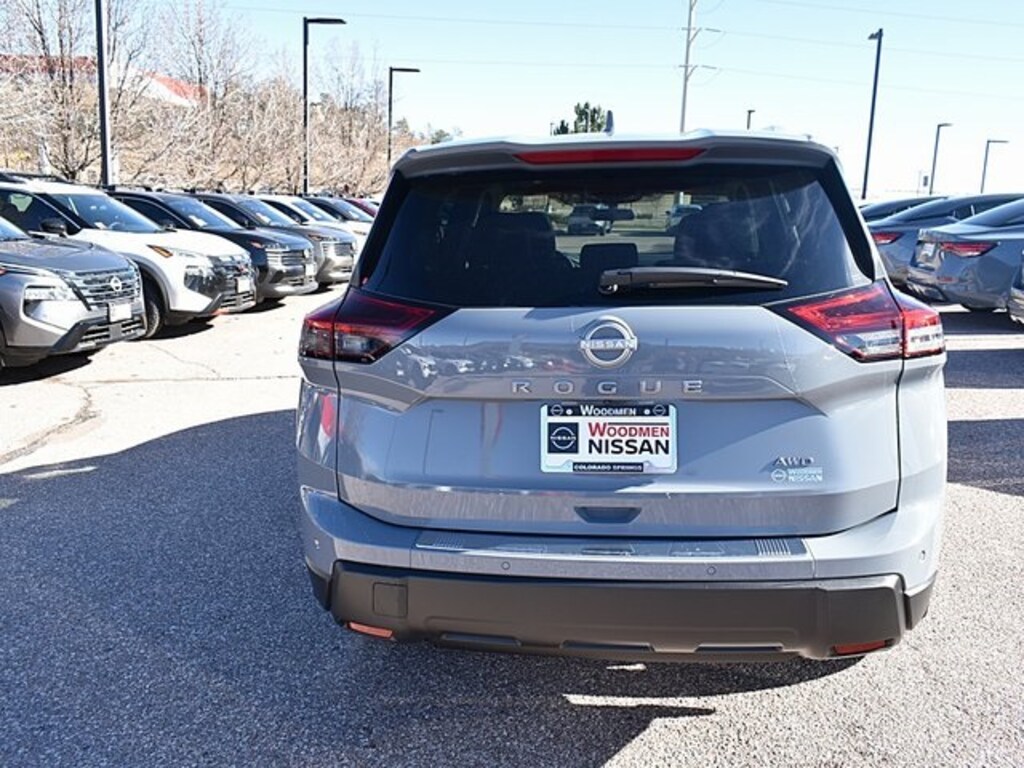 New 2026 Nissan Rogue SV SUV