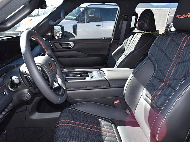 2026 Nissan Armada PRO-4X - Photo 8