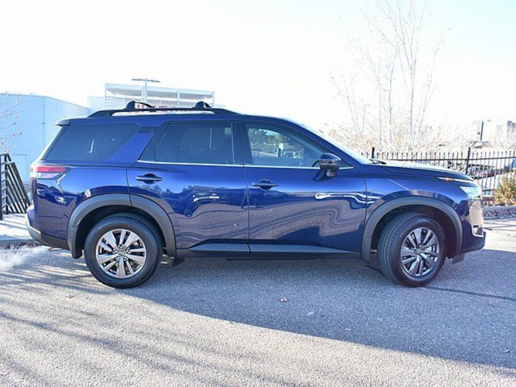 New 2025 Nissan Pathfinder SV SUV