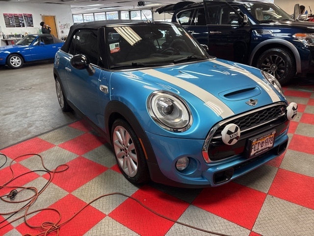 2018 MINI Cooper S's photo