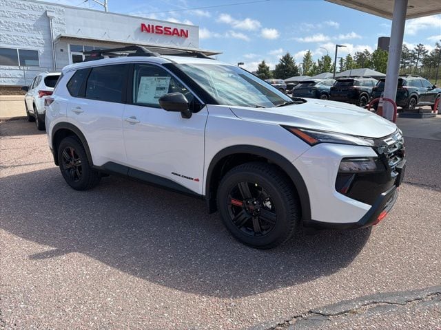2026 Nissan Rogue Rock Creek AWD's photo