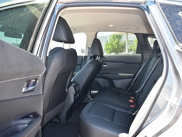 2025 Nissan Murano SV - Photo 8