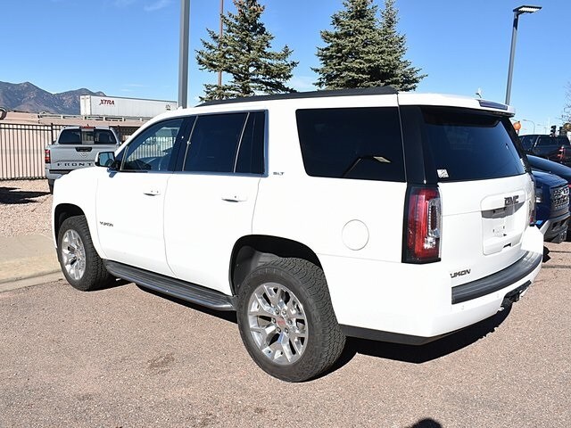 2017 Gmc Yukon SLT photo 3