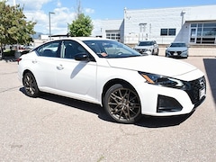 2025 Nissan Altima SR Sedan