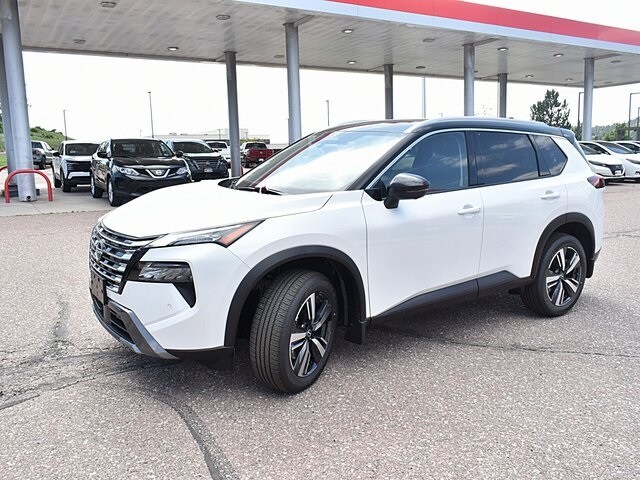 2025 Nissan Rogue SL photo 2