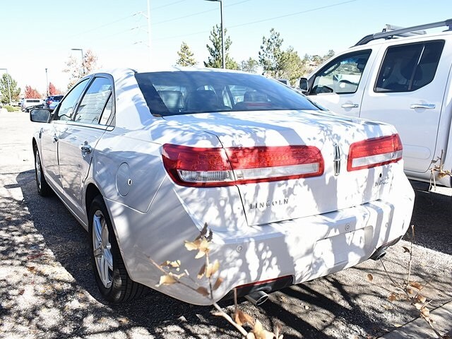 2012 Lincoln MKZ Base photo 3