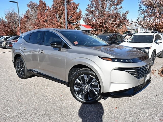 2026 Nissan Murano Platinum's photo