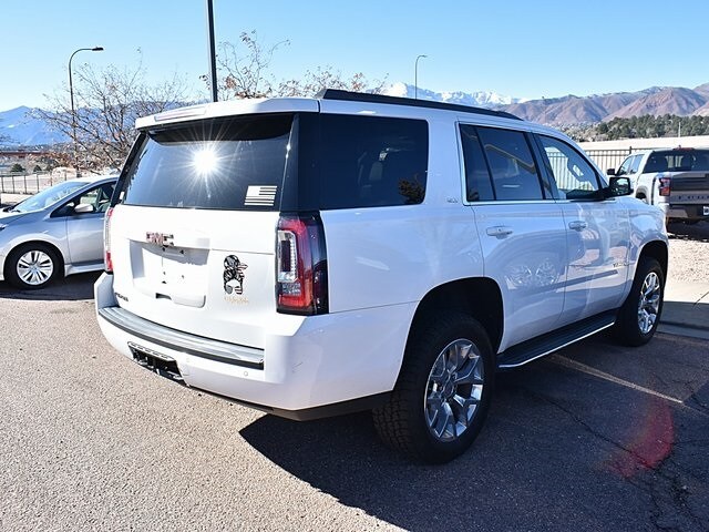 2017 Gmc Yukon SLT photo 4