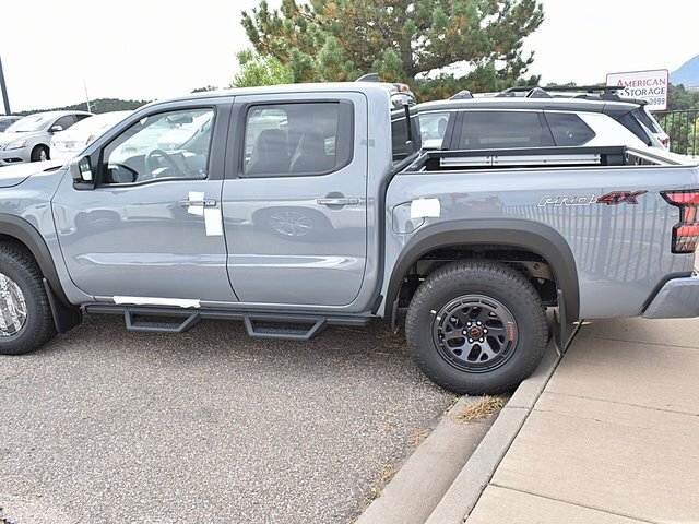 2026 Nissan Frontier PRO-4X photo 3