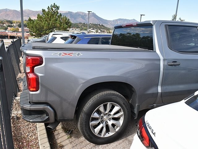 2019 Chevrolet Silverado 1500 Custom photo 4