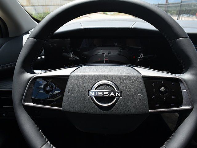 2025 Nissan Murano SV - Photo 10