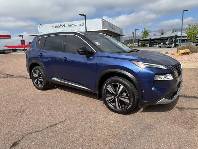 2022 Nissan Rogue Platinum AWD's photo