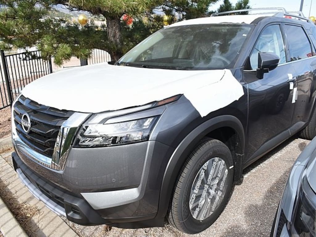 New 2025 Nissan Pathfinder SL SUV