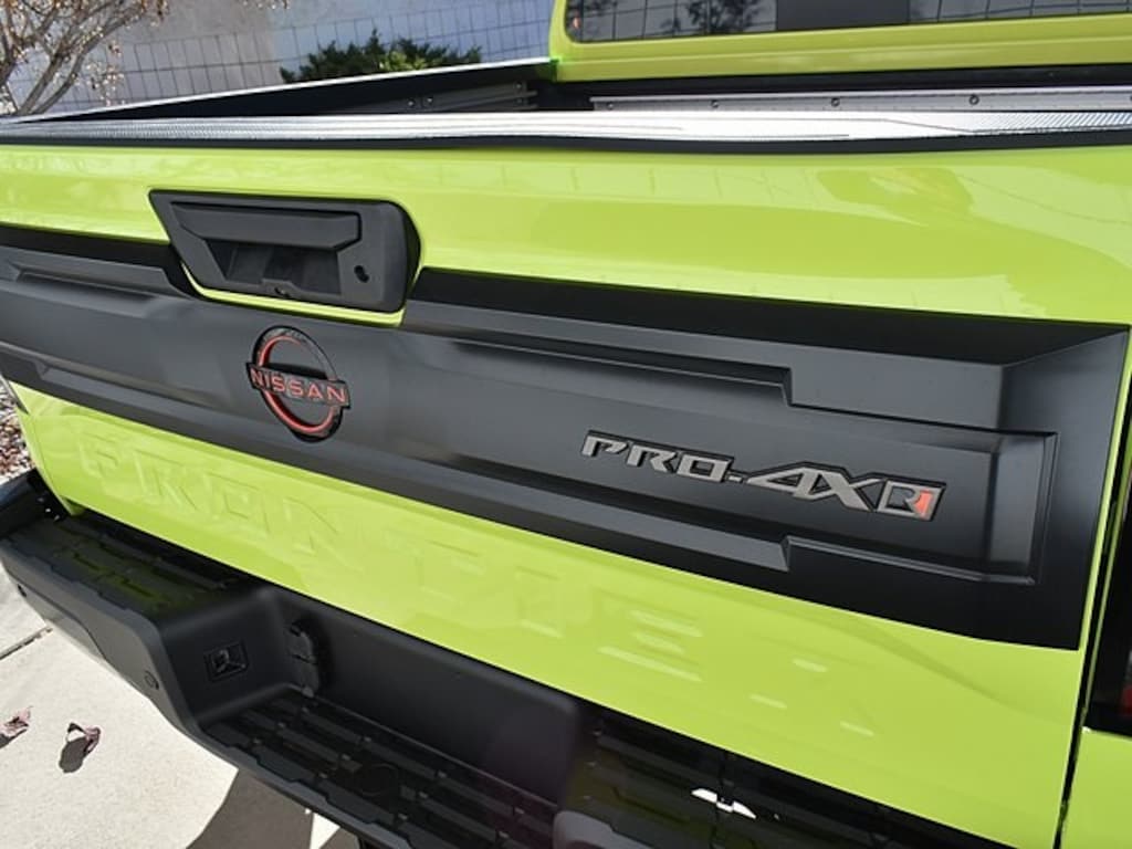 New 2026 Nissan Frontier PRO-4X w/R Package Truck Crew Cab