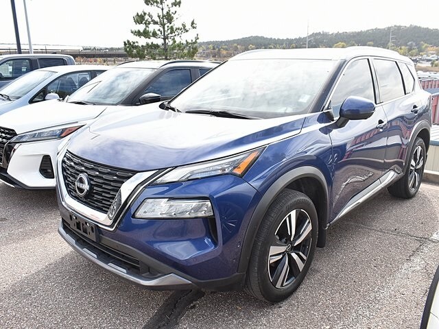 2023 Nissan Rogue SL photo 2