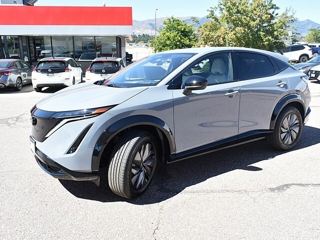 2025 Nissan ARIYA Engage Evolve+ Empower photo 2