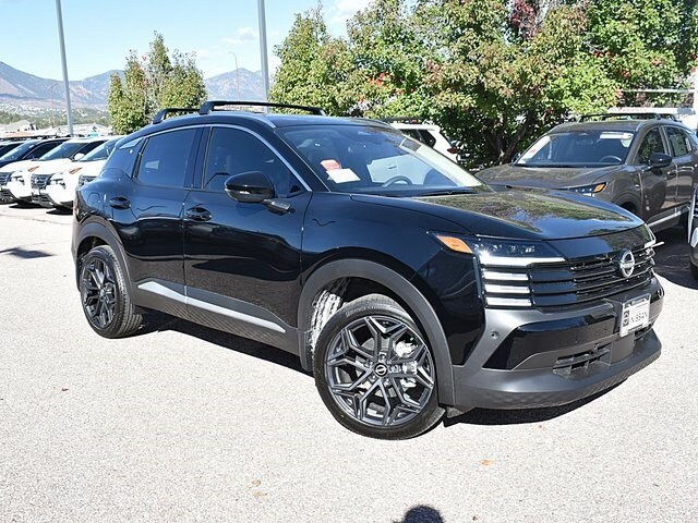 2026 Nissan KICKS SR AWD's photo