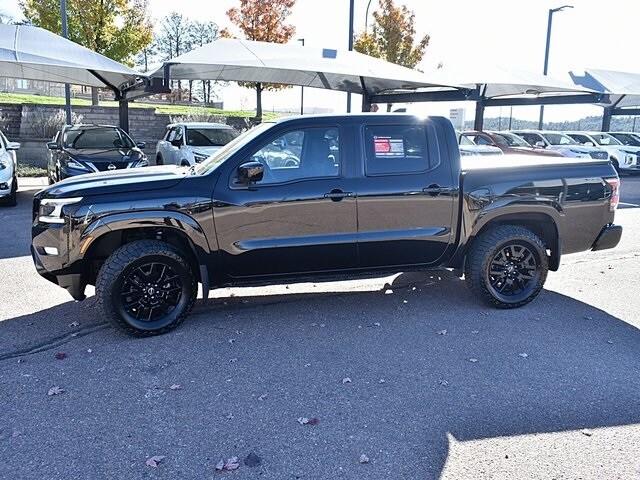 2023 Nissan Frontier SV photo 4