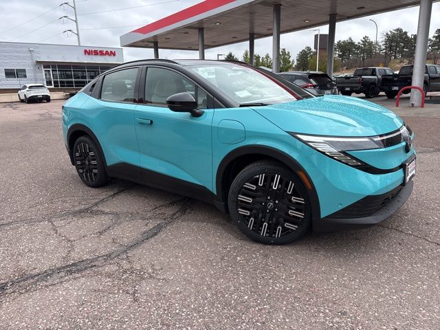 2026 Nissan Leaf Platinum+'s photo