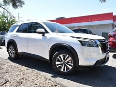 2025 Nissan Pathfinder SL SUV