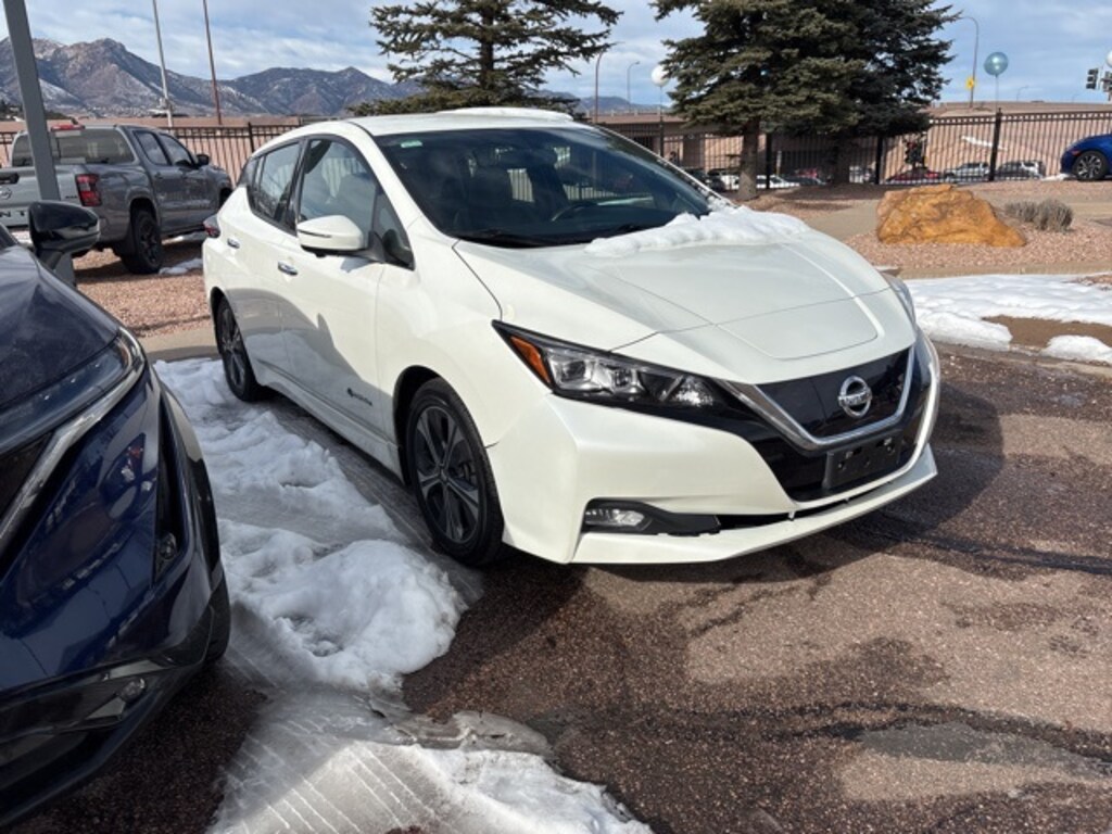 Used 2018 Nissan LEAF SL Hatchback