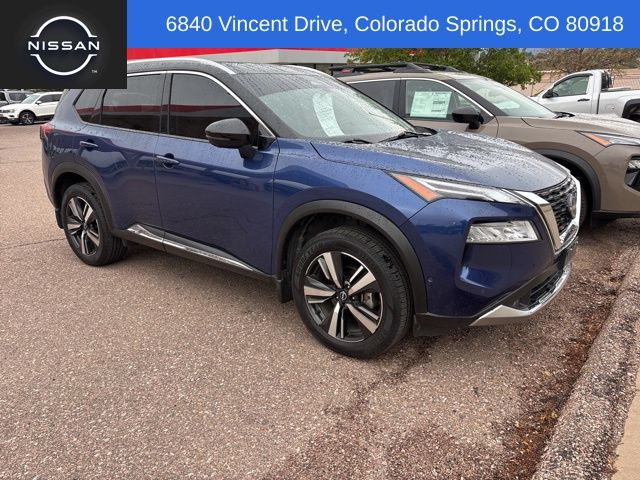 2022 Nissan Rogue Platinum AWD's photo