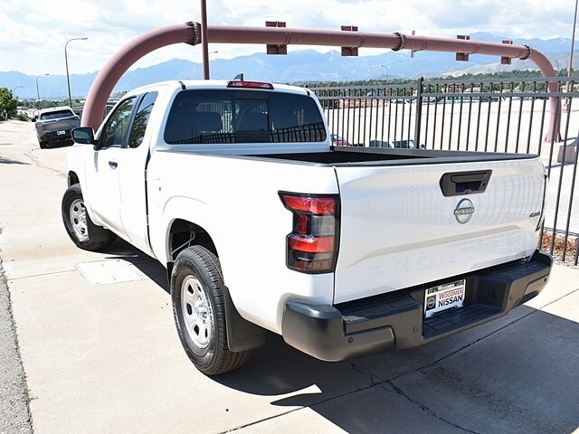 2025 Nissan Frontier S photo 2